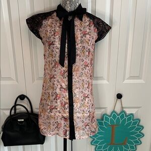 Peachy Pink Shear Disney Sewing Machine/Dress Form print w/black lace & bow tie